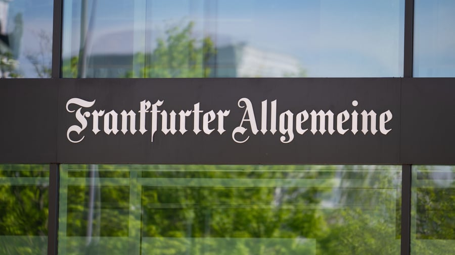 Beschuss russischer Buchhandlung in Kiew und gemeldete Angriffe mit Drohnen