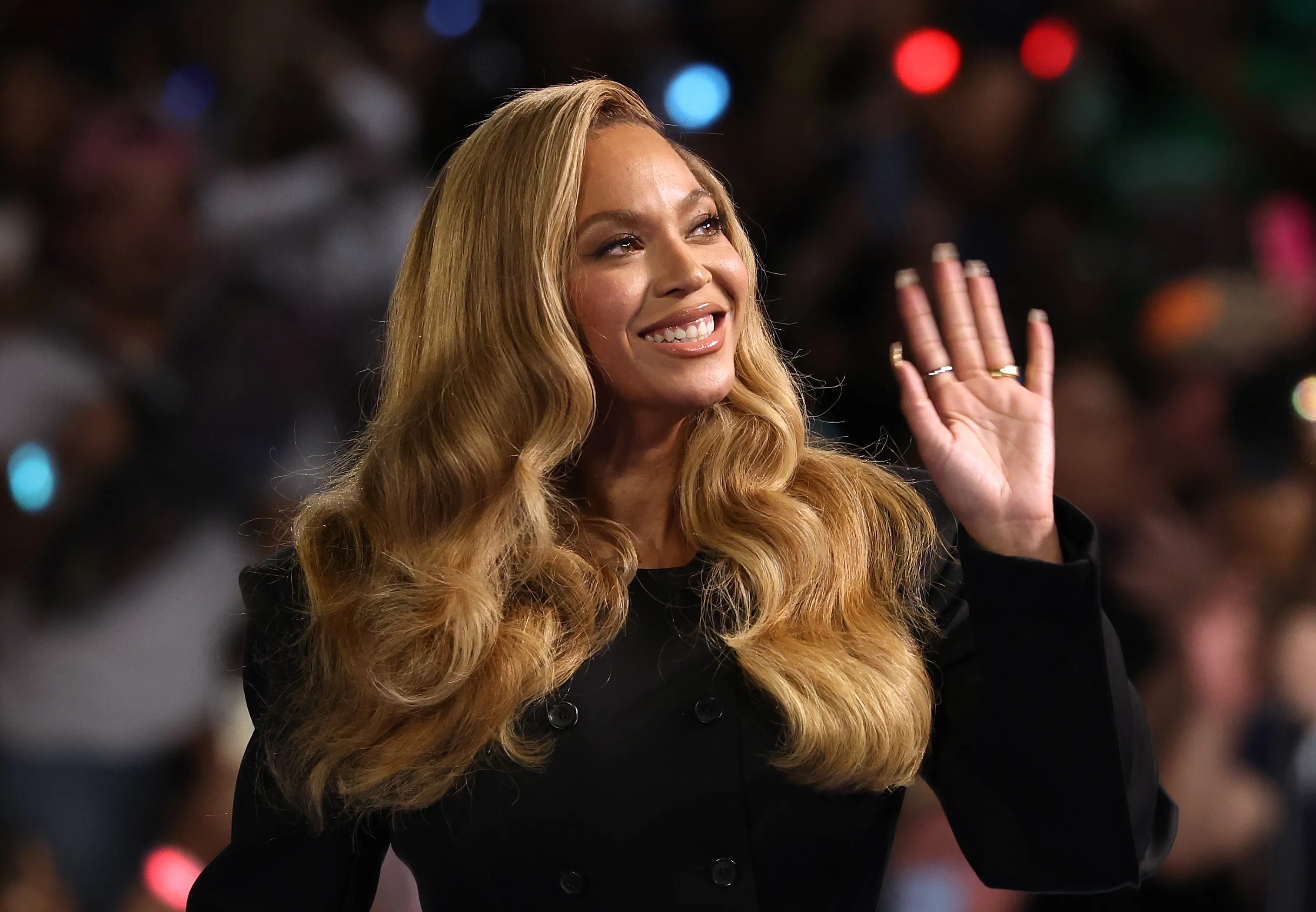 Beyoncé Donates $1 Million to Colombia Earthquake Relief