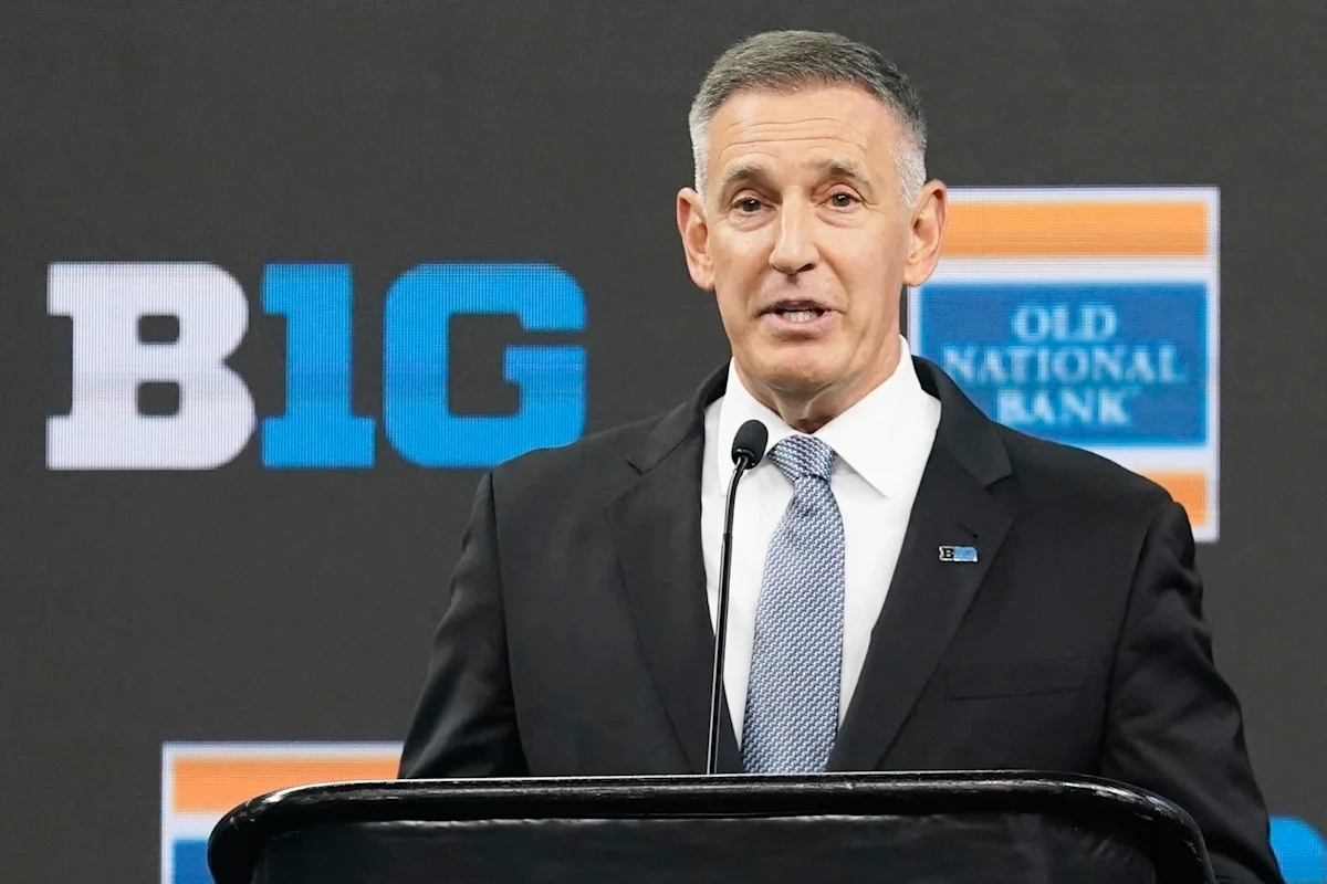 Big Ten to Discuss Eligibility After TE Plans Transfer to LSU