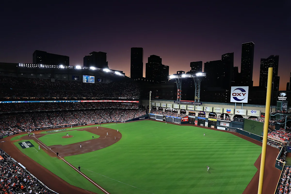 Blue Jays Face Astros in Game Two