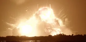 Blue Origin’s New Glenn Rocket Explodes During Florida Testing