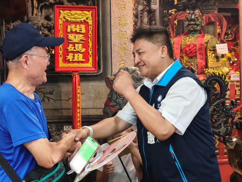 台中超巨蛋BOT案簽約、彰化無人智取店遭竊、新北望月公園停車場爭議與台北市長選戰