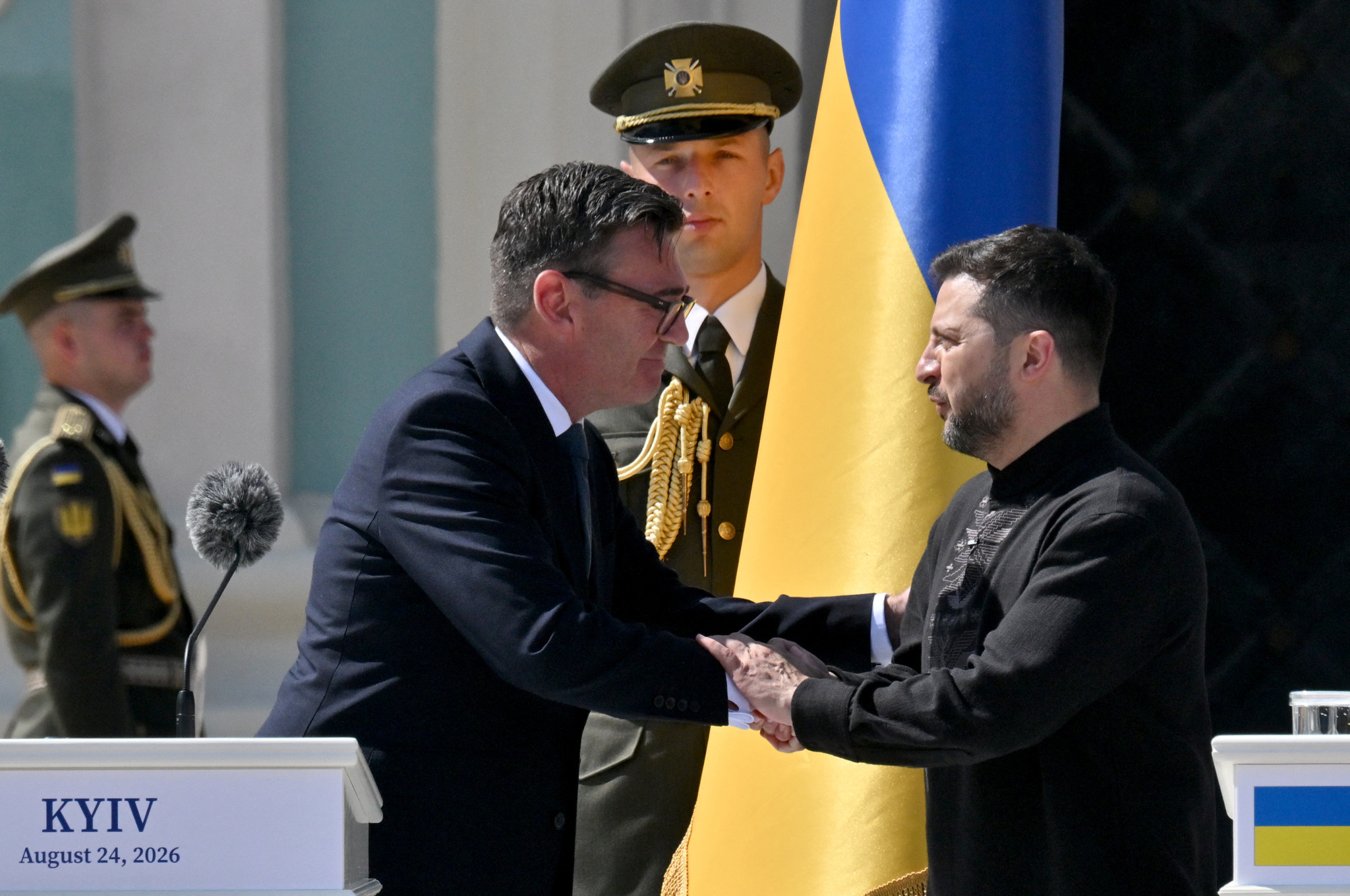 Britischer Premier fordert Moskau heraus und verspricht neue Raketenhilfe für die Ukraine