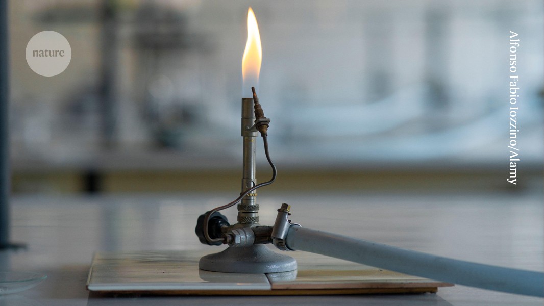 Bunsen Burners Found Ineffective at Lab Sterilization