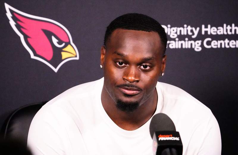 Новият играч на Cardinals Jeremiyah Love не познава легендите на NFL
