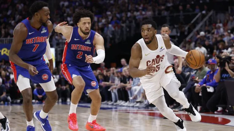 Cavaliers, Hawks, Clippers and Bucks Compete for Free Agent Wing