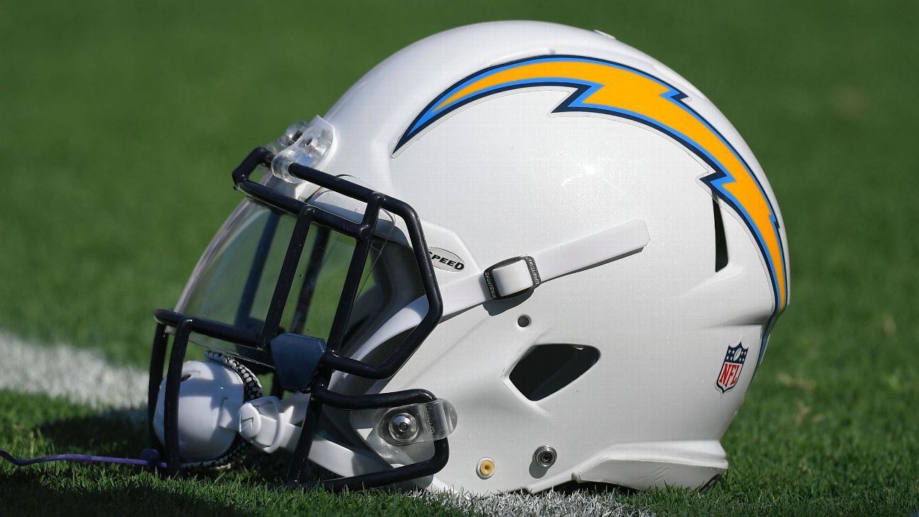 Chargers Place Center Biadasz on Injured Reserve