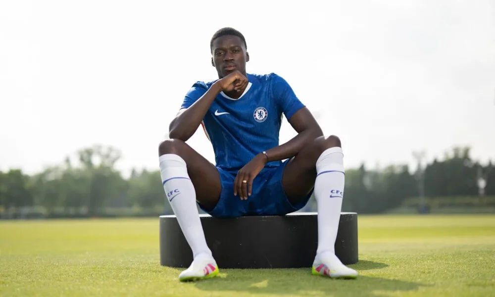 Chelsea leiht Verteidiger Mamadou Sarr an Real Sociedad aus