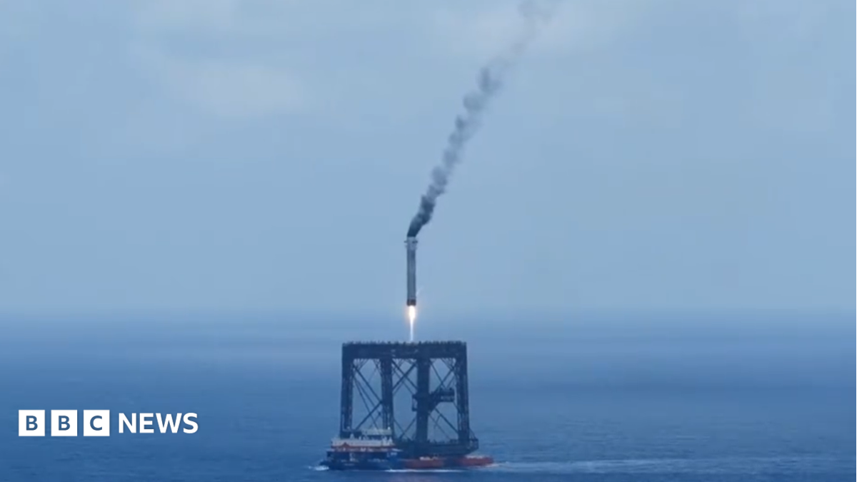 China Lands Reusable Rocket for First Time, Mirroring SpaceX Achievements