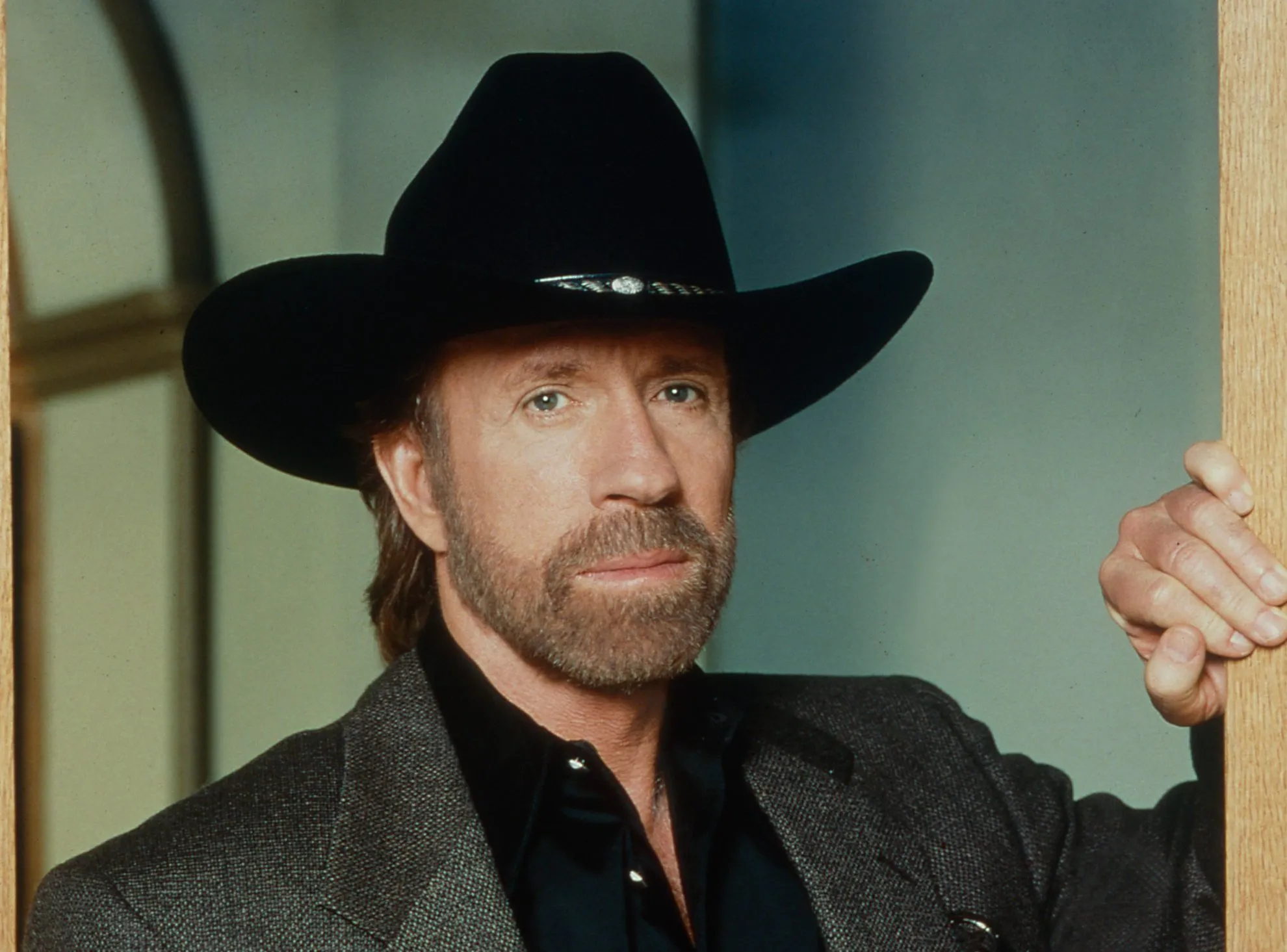 Chuck Norris Snubbed in Emmys In Memoriam Segment