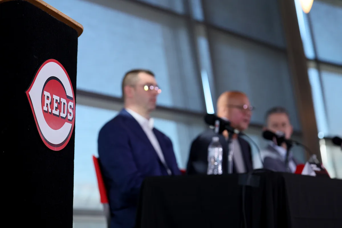 Cincinnati Reds Face Organizational Challenges Amid Summer Struggles