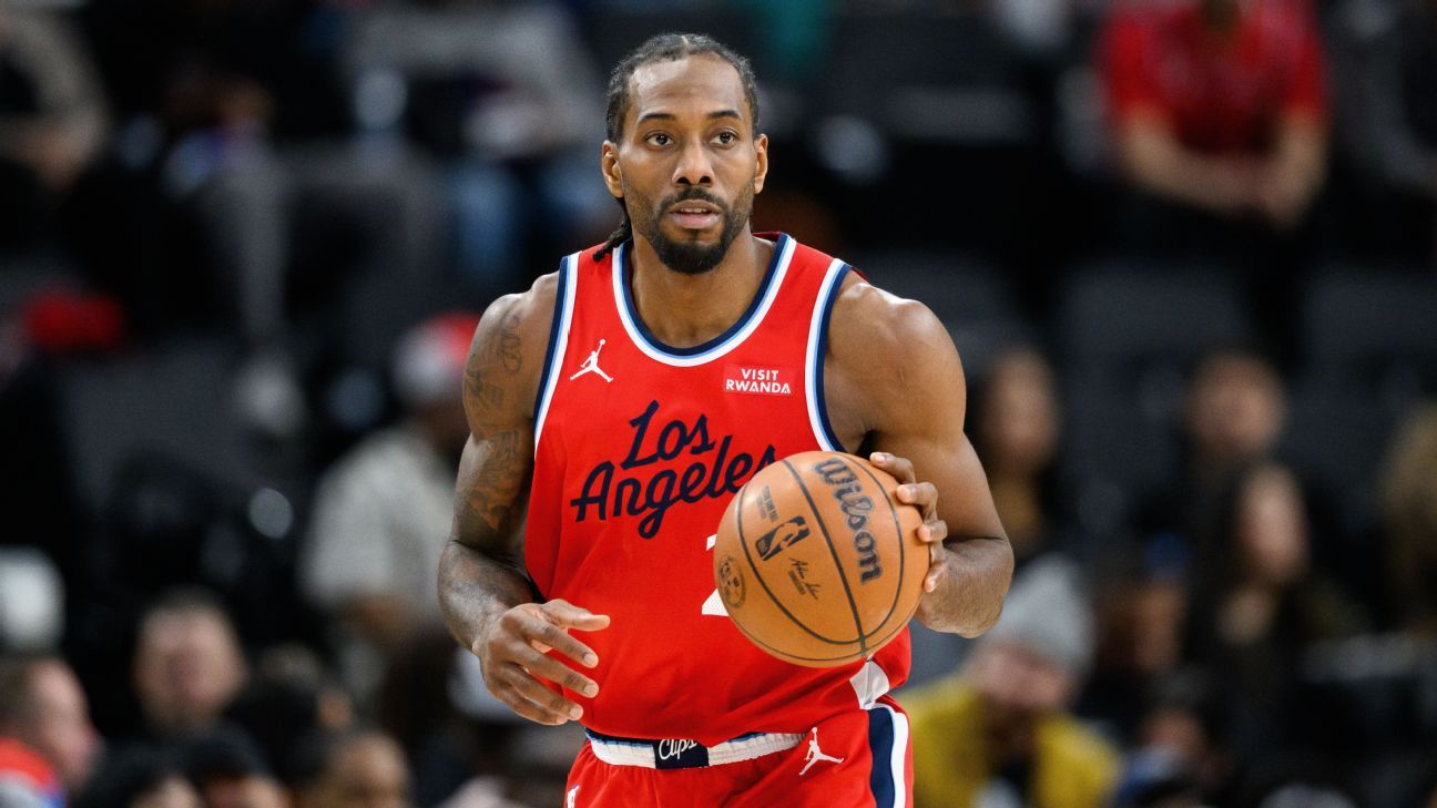 Clippers, Raptors Complete Trade for Kawhi Leonard