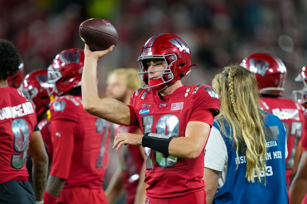 College Football Sees Shift as Transfers Dominate QB Positions