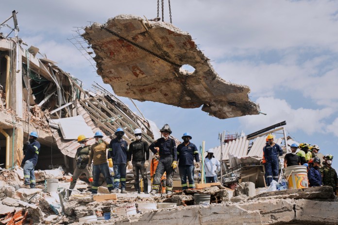 Colombia solicita una pausa en los aranceles estadounidenses tras un devastador terremoto