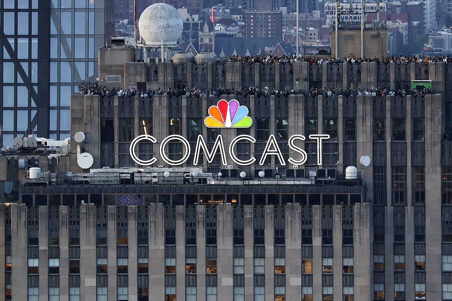 Comcast to Separate into Two Public Companies, Spinning Off NBCUniversal and Sky