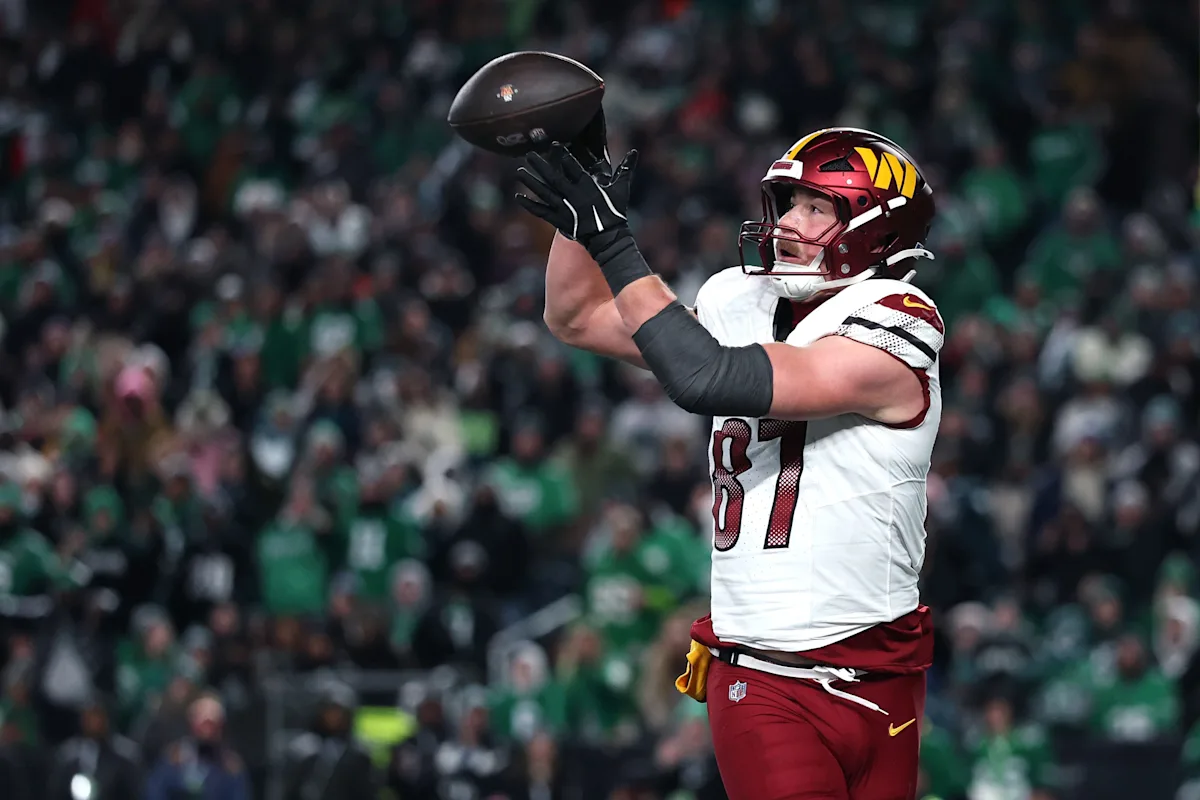 Commanders' Tight Ends Poised for Deep Competition