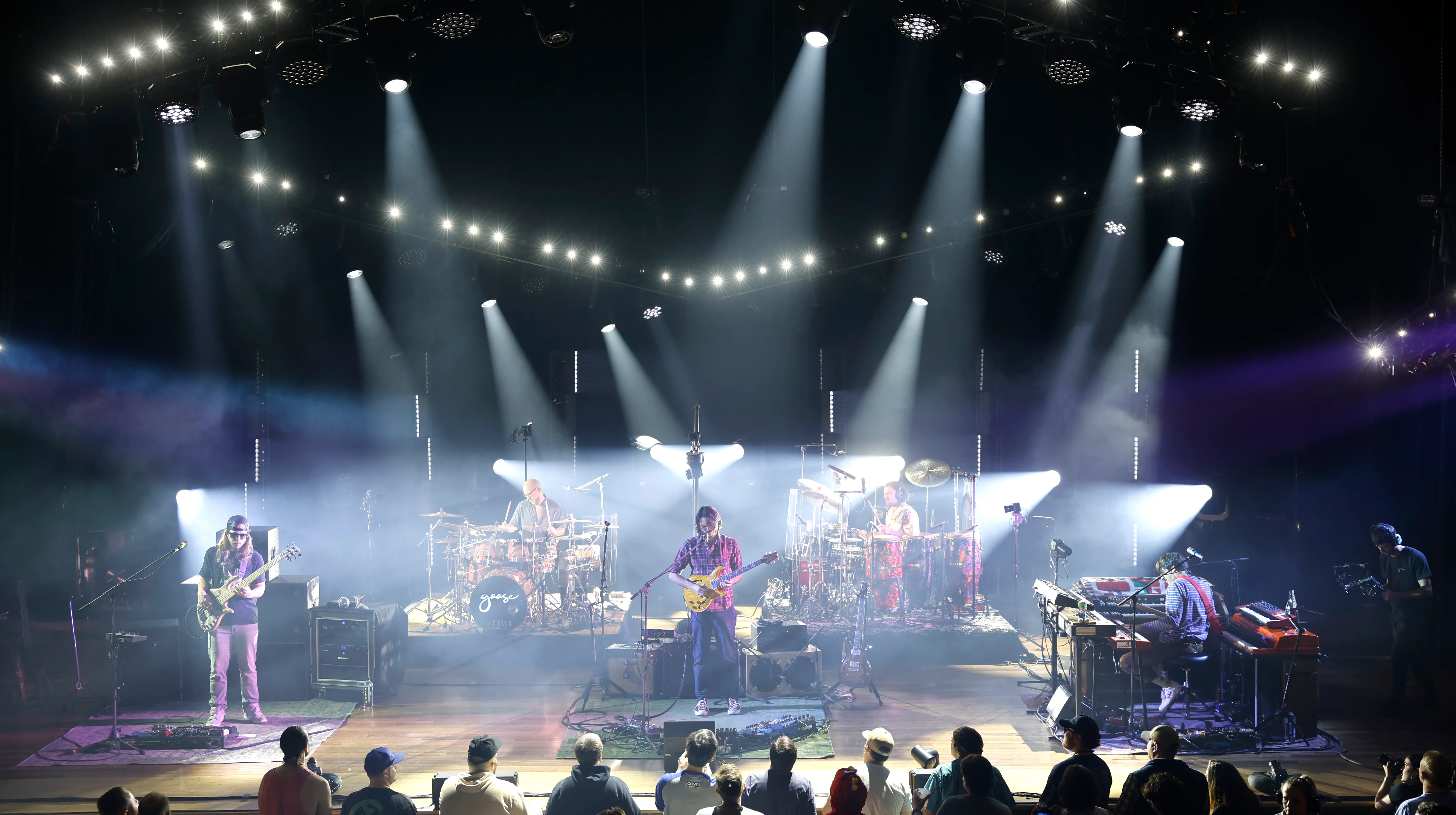 Concertgoer Dies After Fall at Madison Square Garden During Goose Show