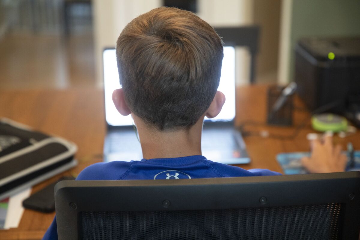 Congressional Leaders Advance Bipartisan Legislation on Children's Online Safety