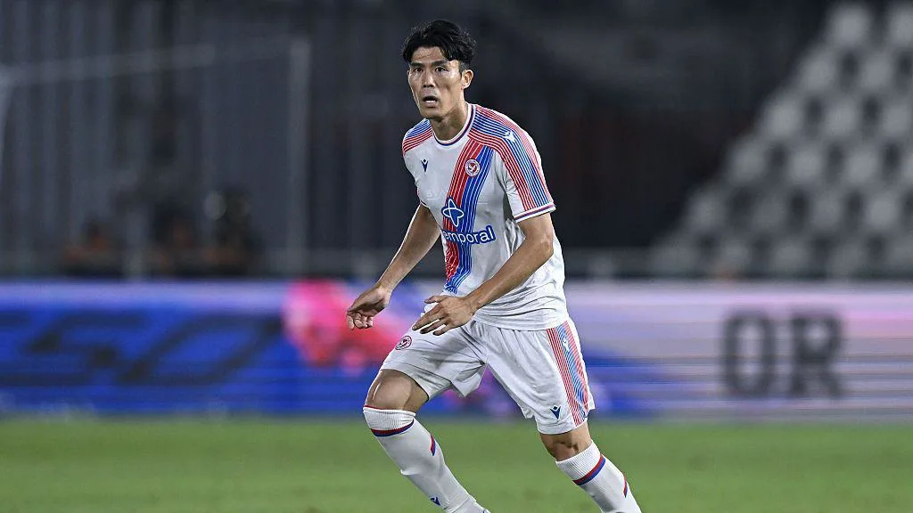 Crystal Palace Nearing Deal for Tomiyasu
