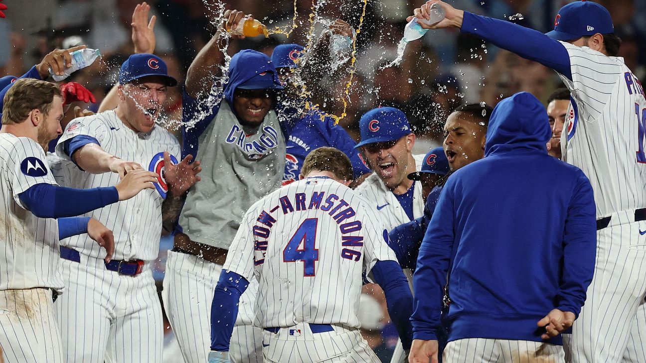 Cubs Defeat White Sox in 10 Innings on Crow-Armstrong's Heroics