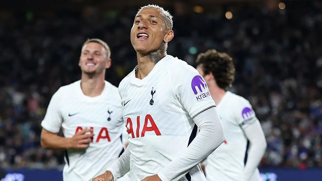 De Zerbi Reveals Richarlison's Ambivalence About Tottenham Future