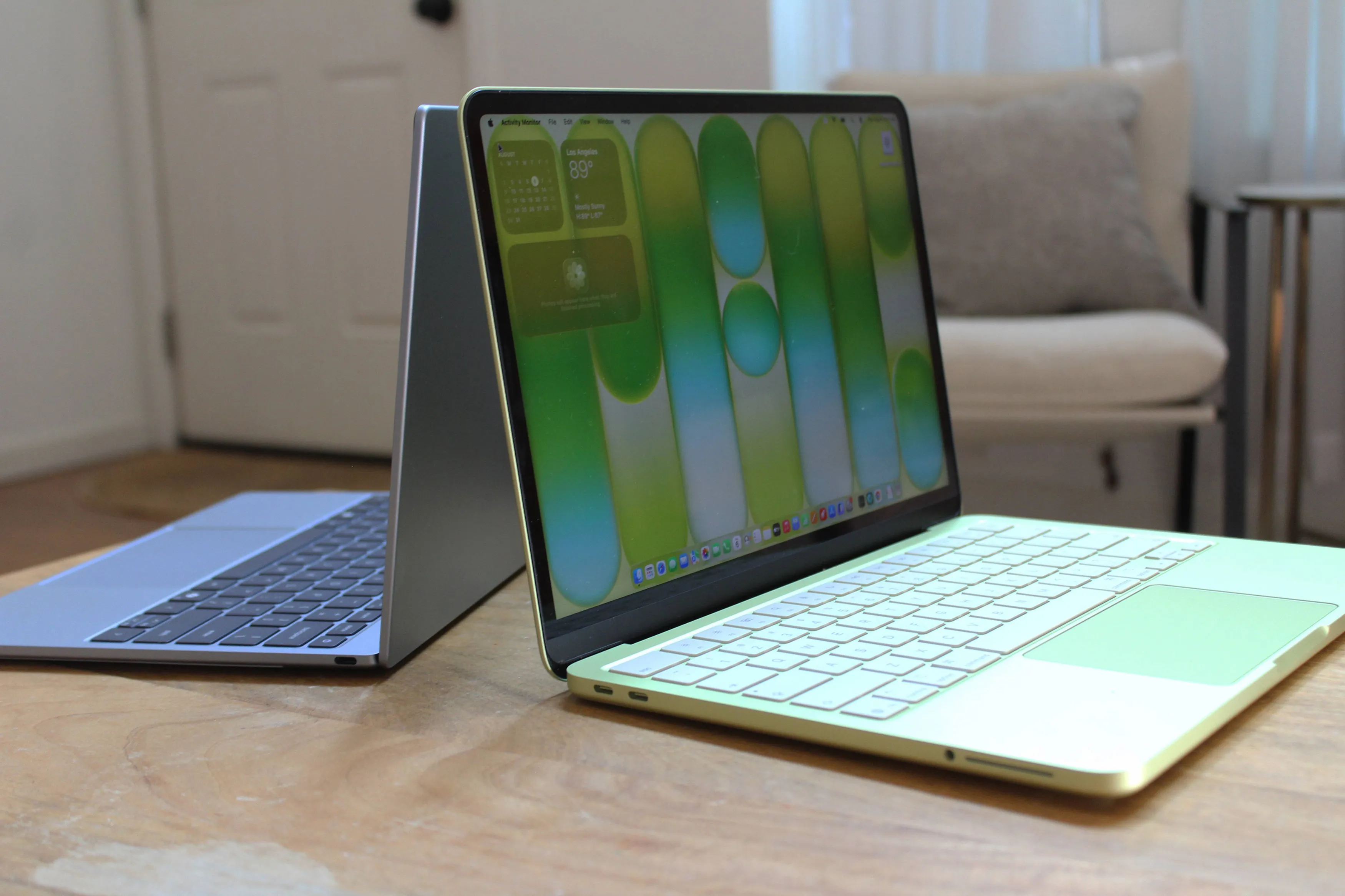 Dell XPS 13 Outperforms MacBook Neo in $700 Laptop Comparison