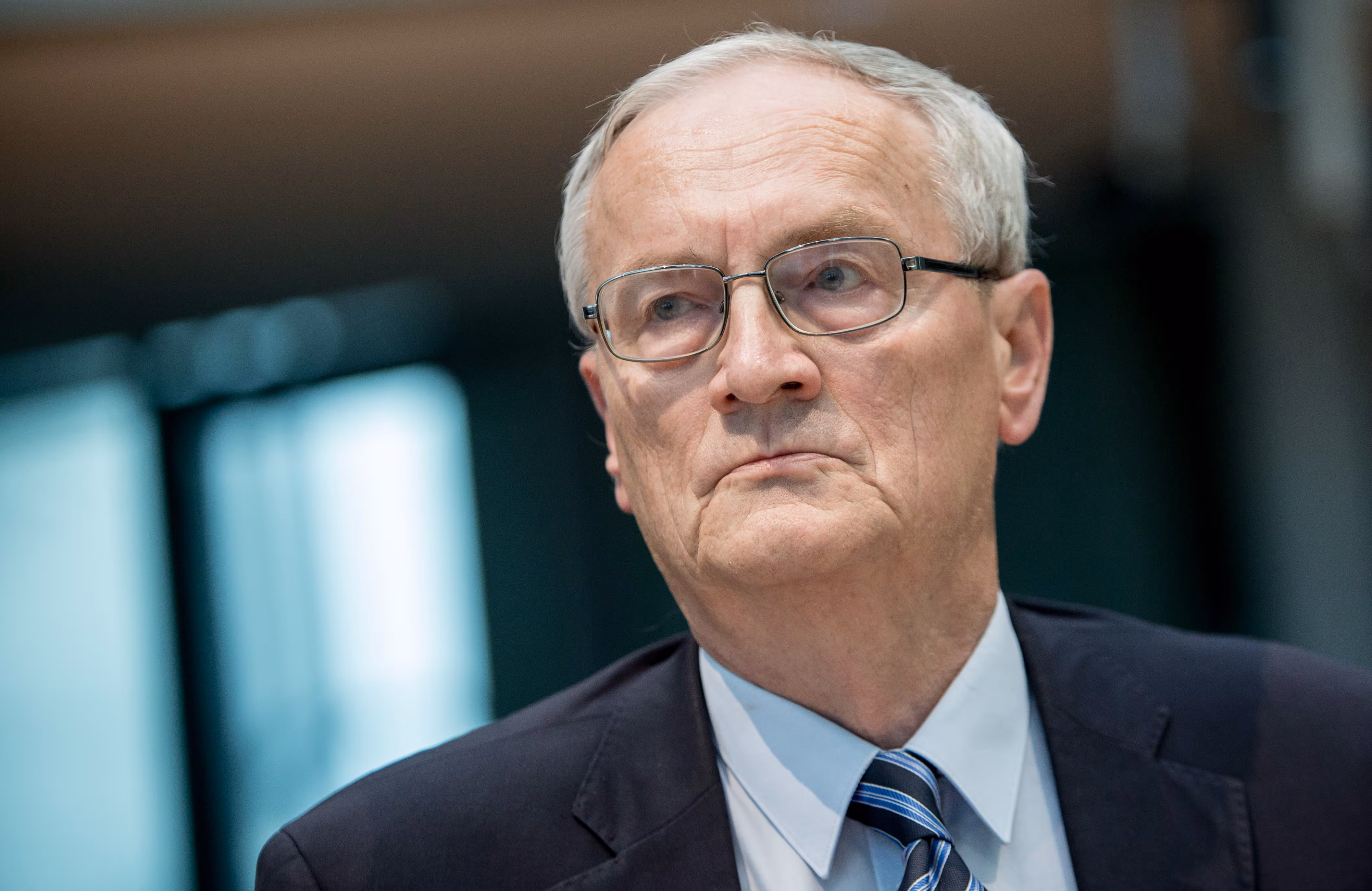 Detenido el exjefe del espionaje alemán August Hanning por presunta traición