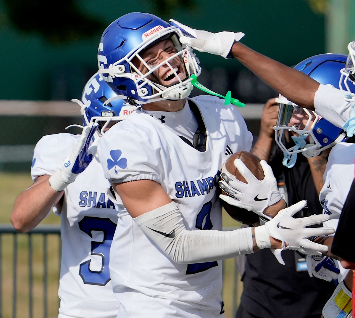 Detroit Catholic Central dominiert beim Saisonauftakt
