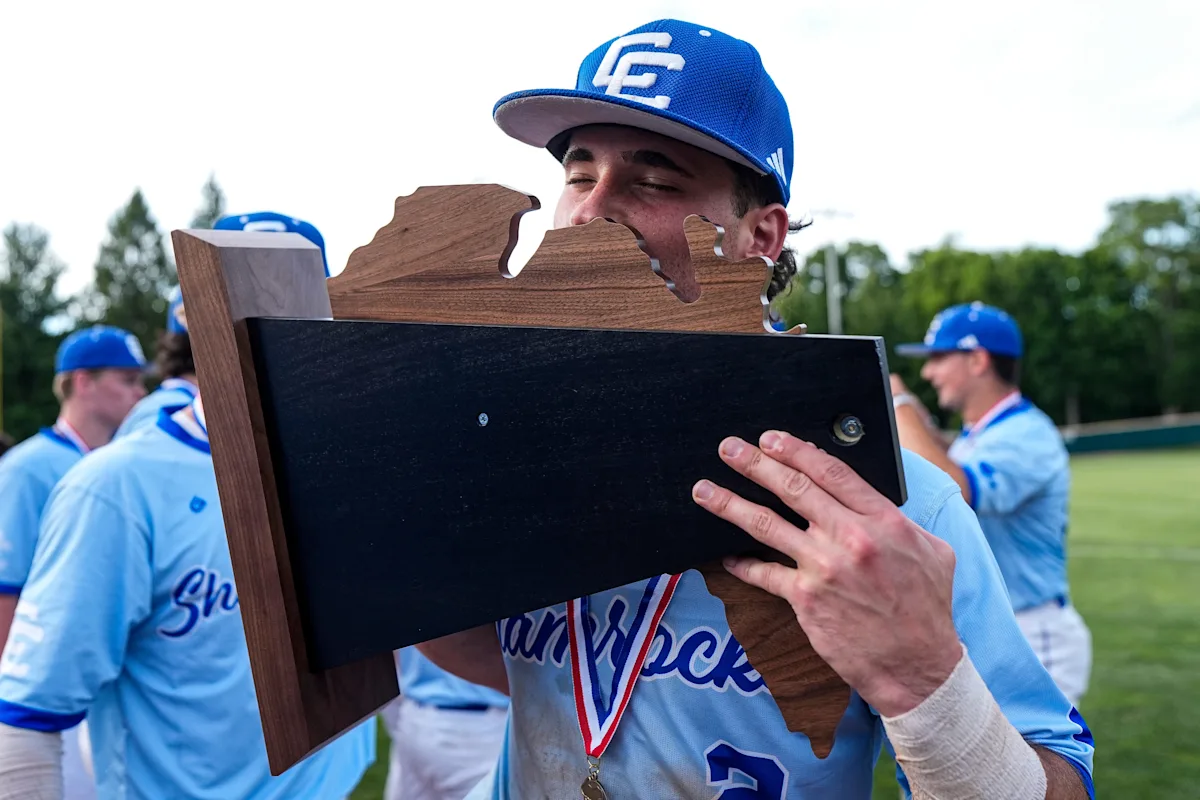 Detroit Catholic Central Wins MHSAA Baseball D-1 Title
