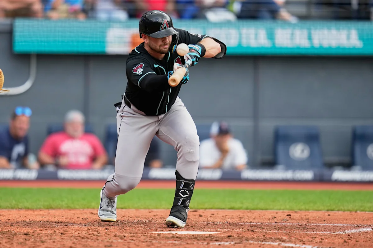 Опит за блъф на Diamondbacks предизвиква дебат по време на стремеж към перфектна игра