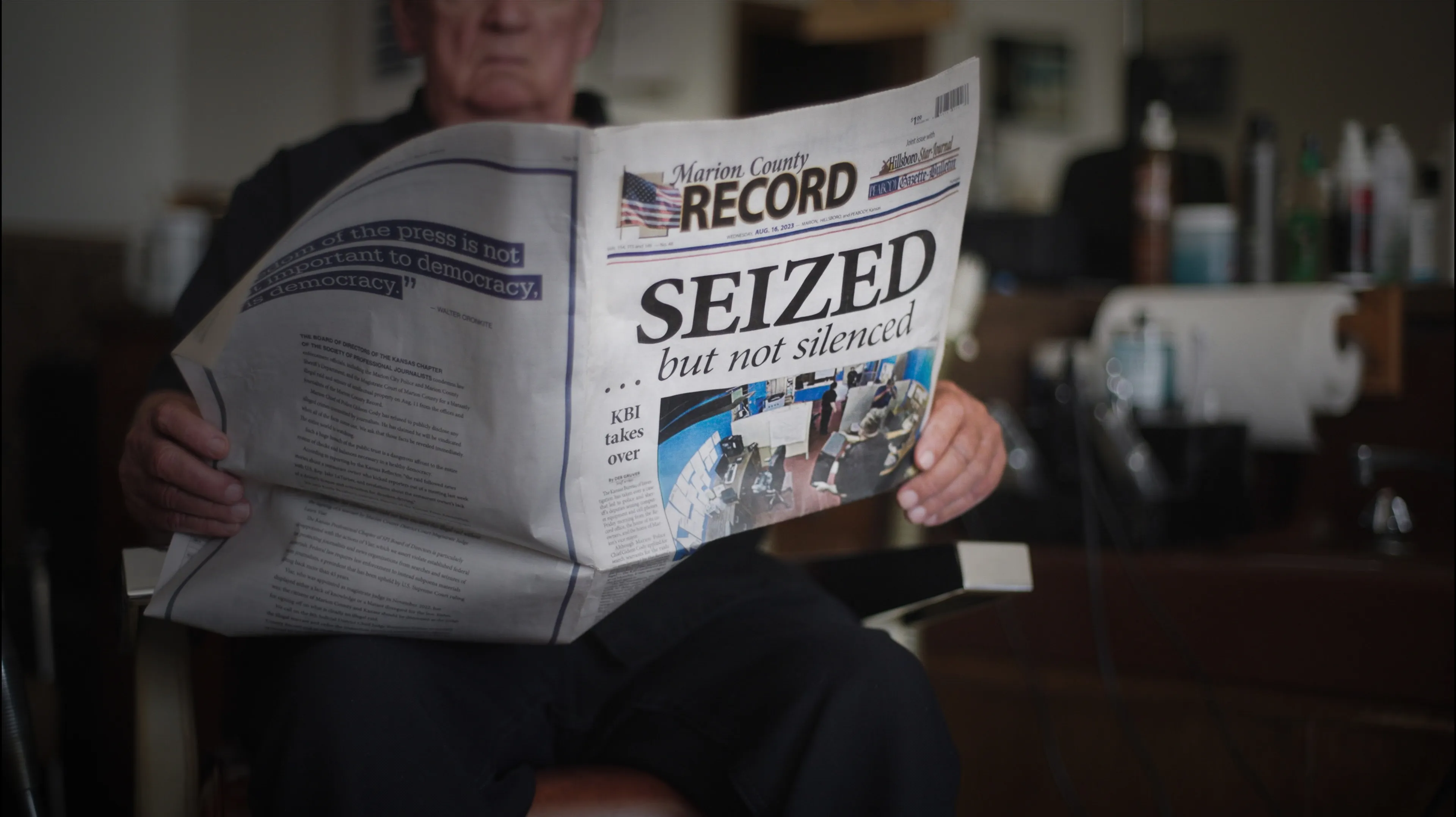 Dokumentarfilm 'Seized' thematisiert tödlichen Polizeieinsatz bei Kansas-Zeitung
