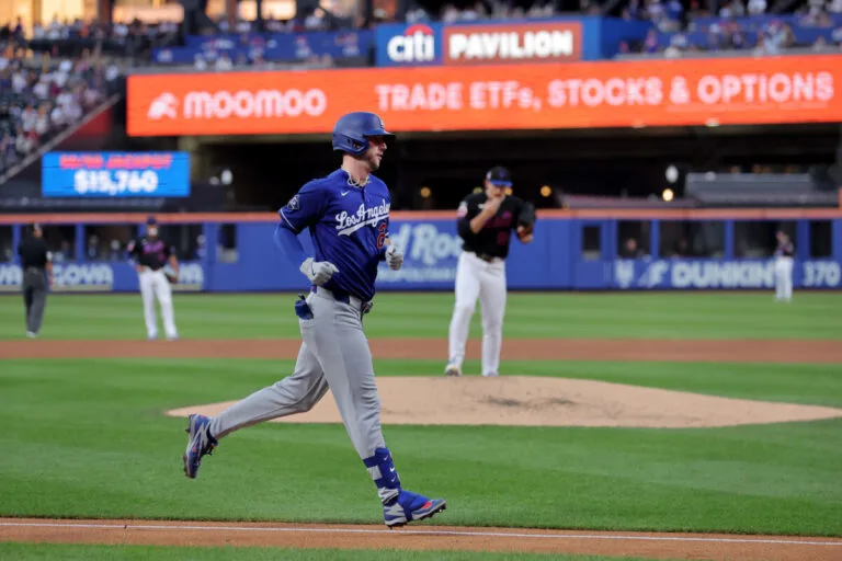 Dodgers побеждават Mets, продължават серията от победи в гостувания