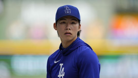 Dodgers envían a Hyeseong Kim a Triple-A y recontratan a Santiago Espinal