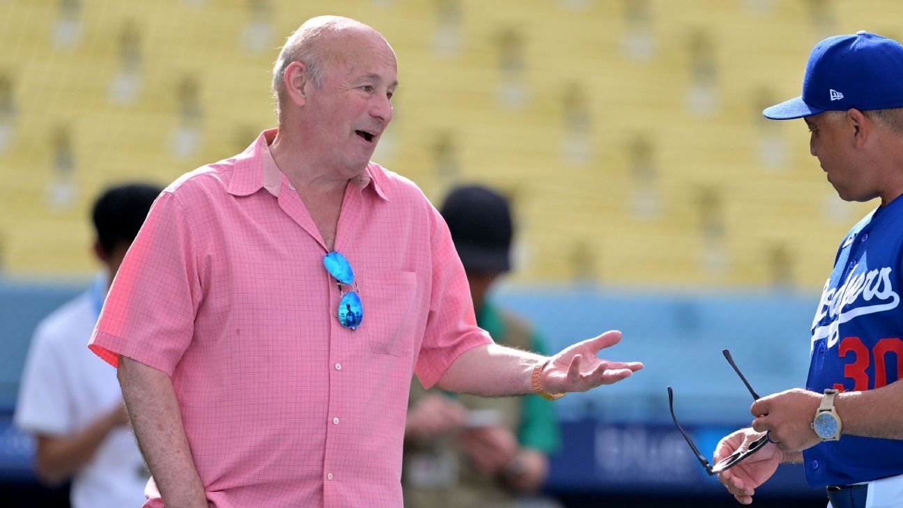 Dodgers President Kasten Denies Sale of Team