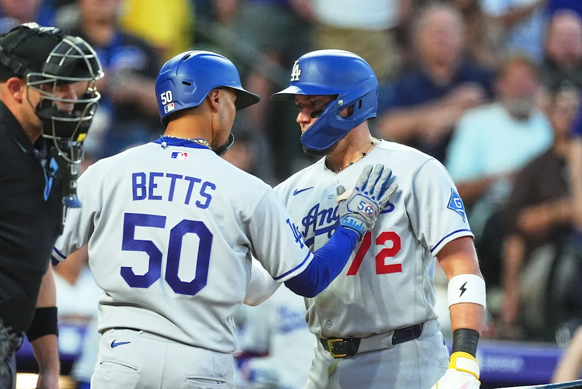 Los Dodgers Barran a los Rockies Después del Hit de Betts en la Décima Entrada