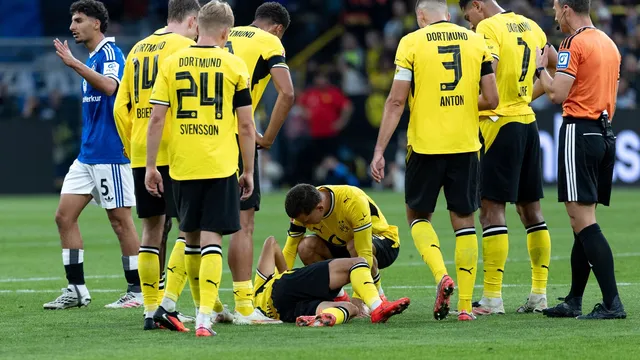 Dortmund gewinnt gegen Hamburg, Sorgen um Konstantelias; Union Berlin erzielt Last-Minute-Remis gegen Frankfurt