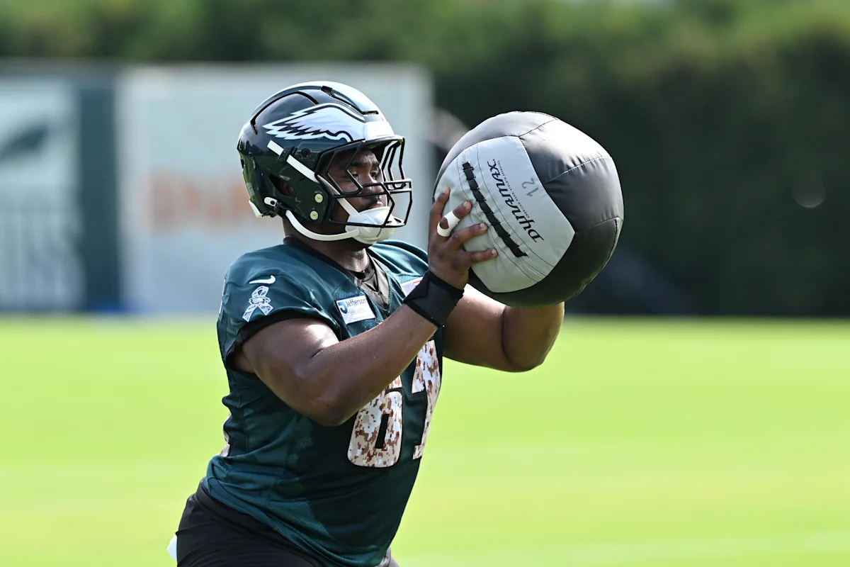 Eagles Face Growing Injury List at Training Camp