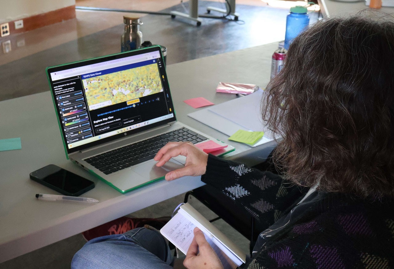 Educators, Teens to Analyze NASA Air Quality Data