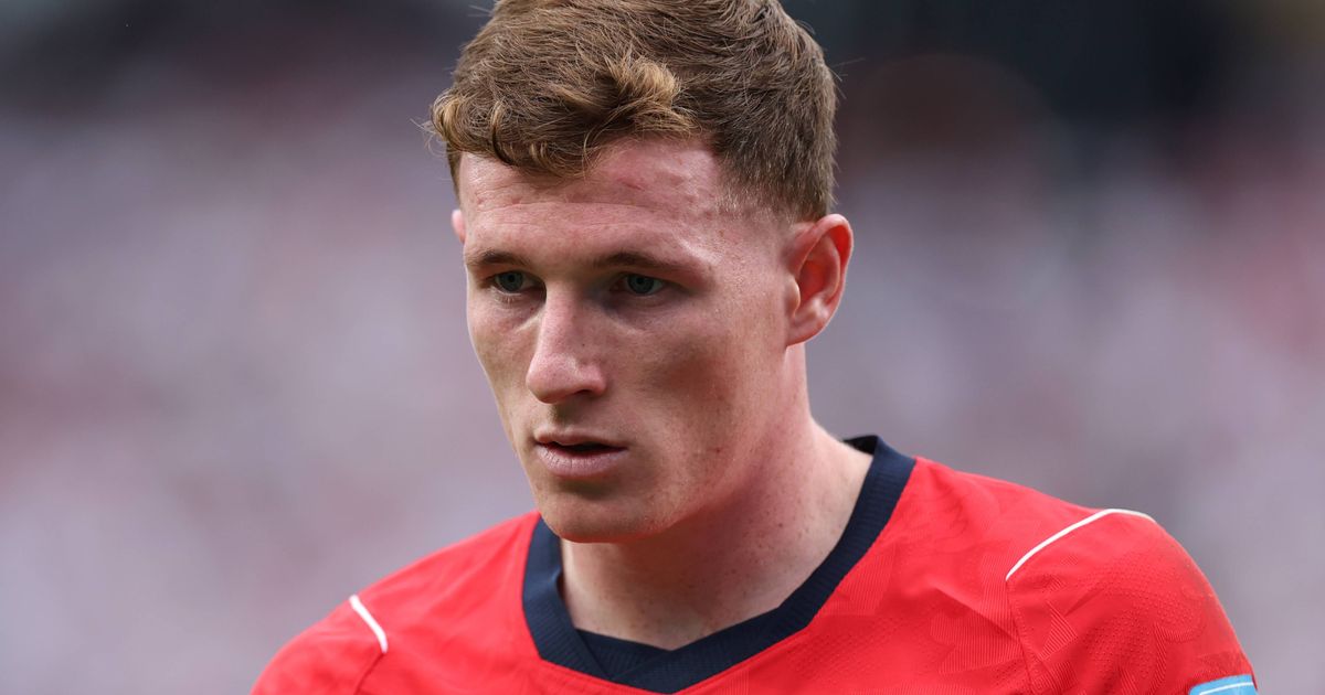 Elliot Anderson Completes Move to Manchester City