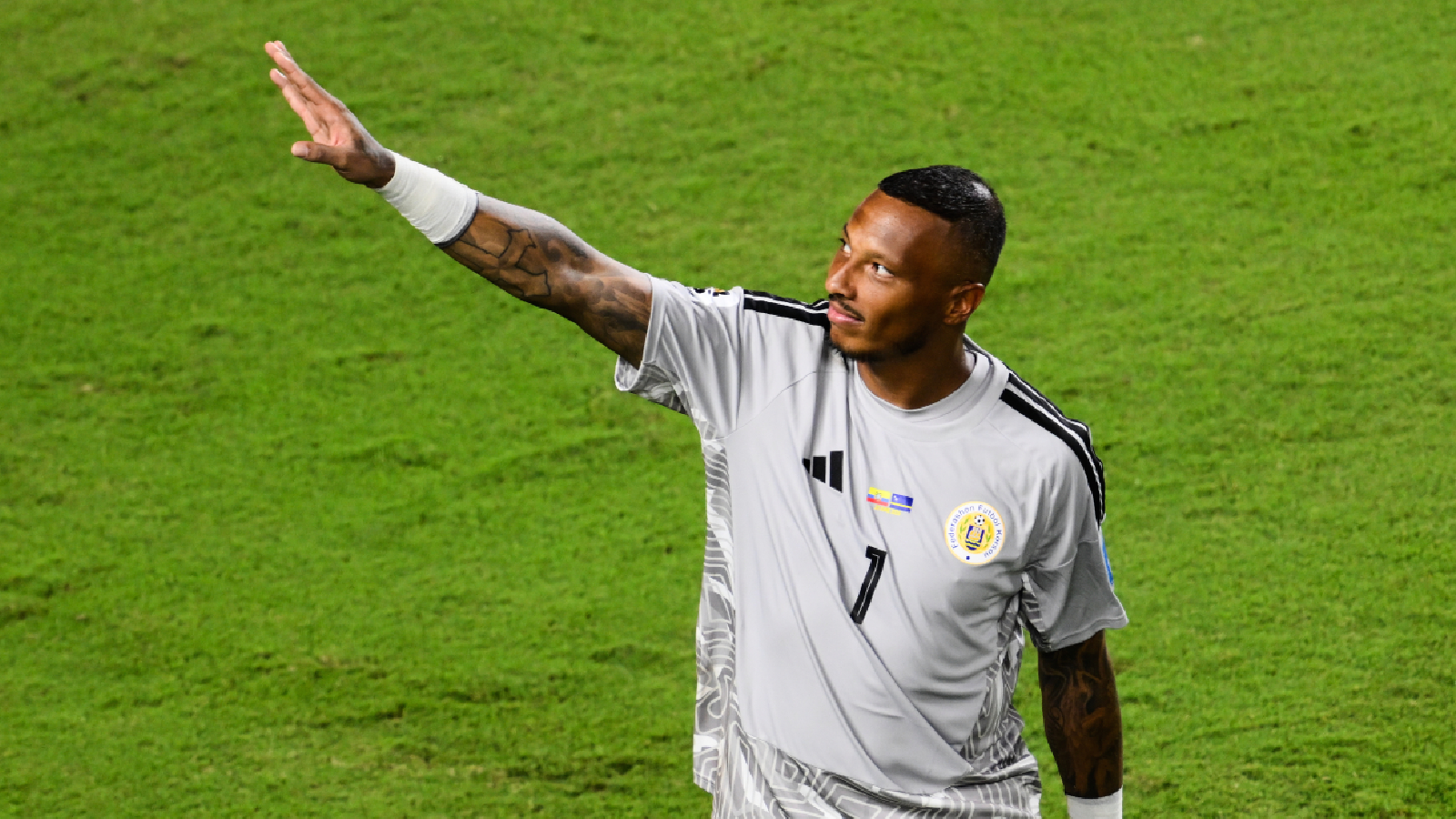 Eloy Room Makes 15 Saves to Secure Curacao's First World Cup Point