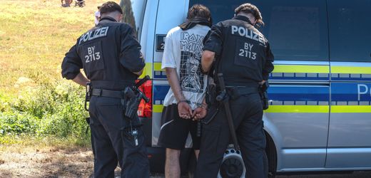 Emskirchen von Ausschreitungen beim „Schanzenfest“ geprägt – Tausende trotz Verbot zusammengekommen