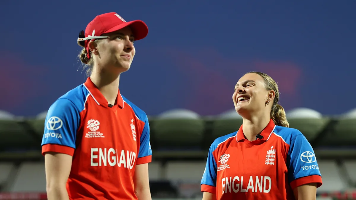 England Women's Cricket Team Demonstrates Middle-Order Strength Through Kemp-Gibson Partnership