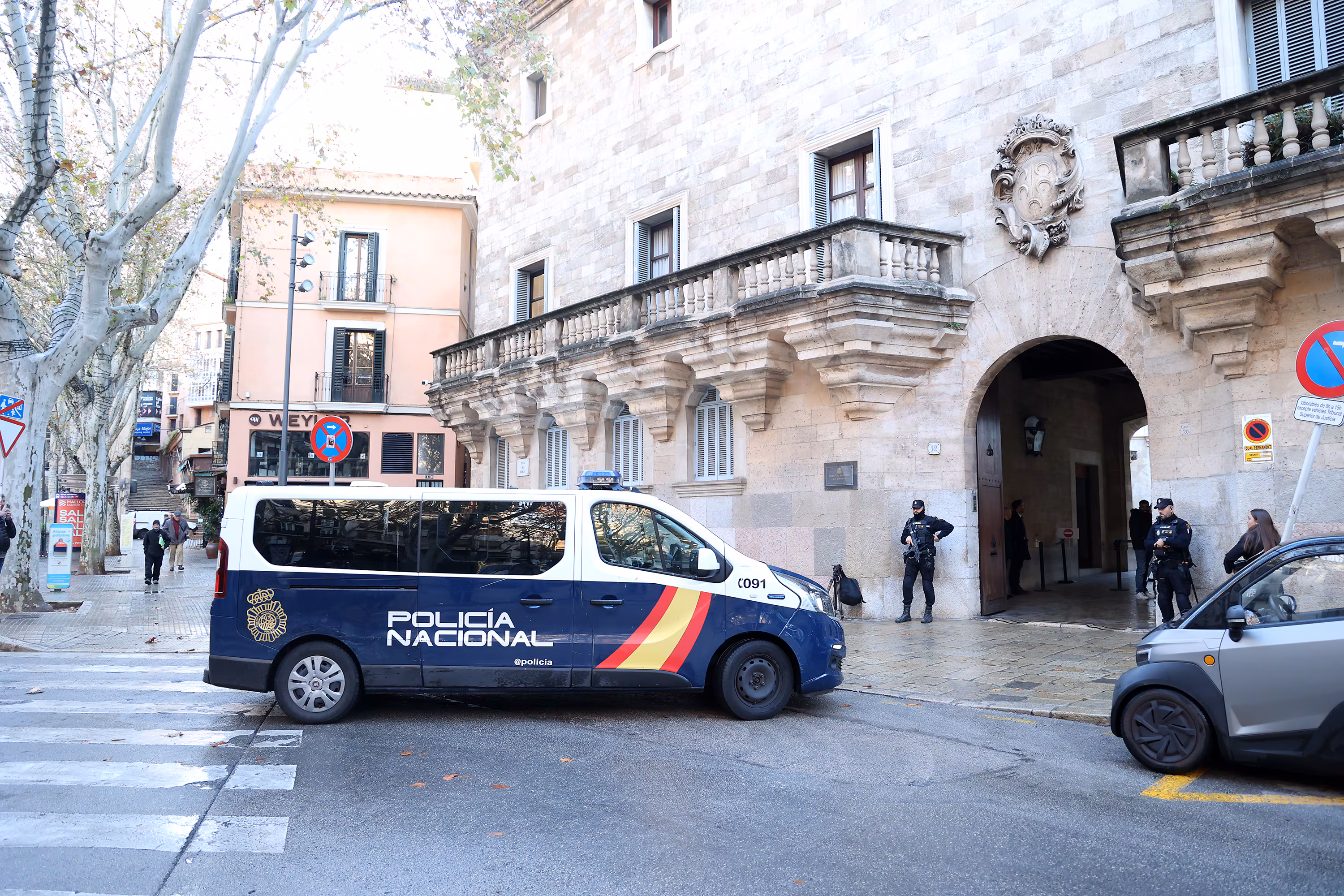 Entrenador detenido por presunta violación y embarazo de menor en Palma