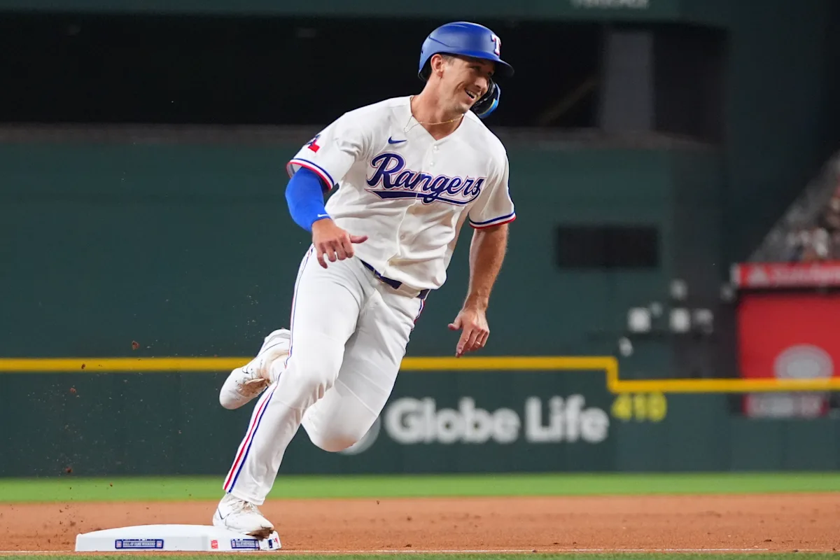 Eovaldi Führt die Rangers zu einem 7:1-Sieg über die Mariners