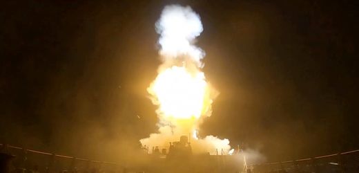 Erneute US-Angriffe auf den Iran trotz laufender Gespräche – Ölpreise steigen