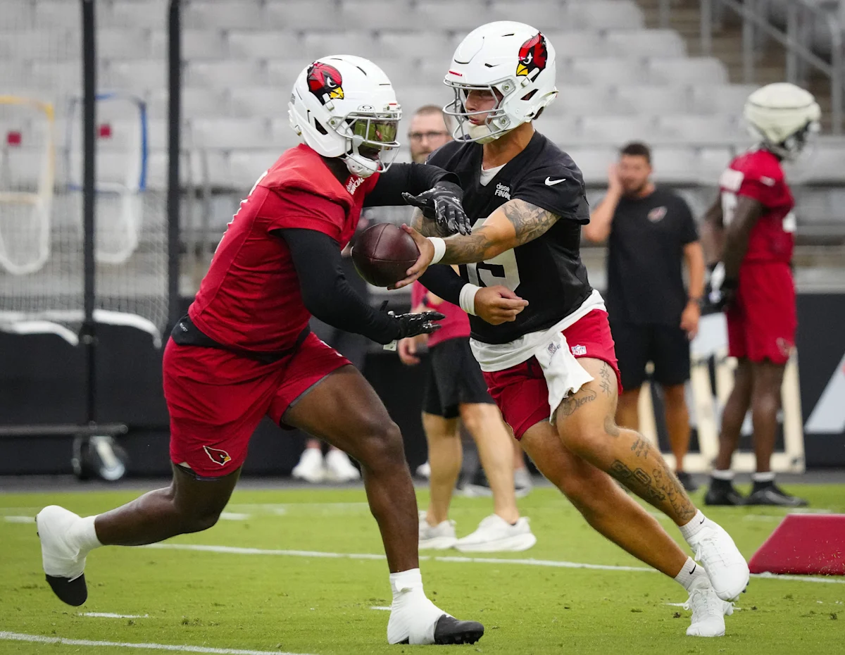 ESPN Класира Младите Таланти на Кардиналс Високо в NFC West