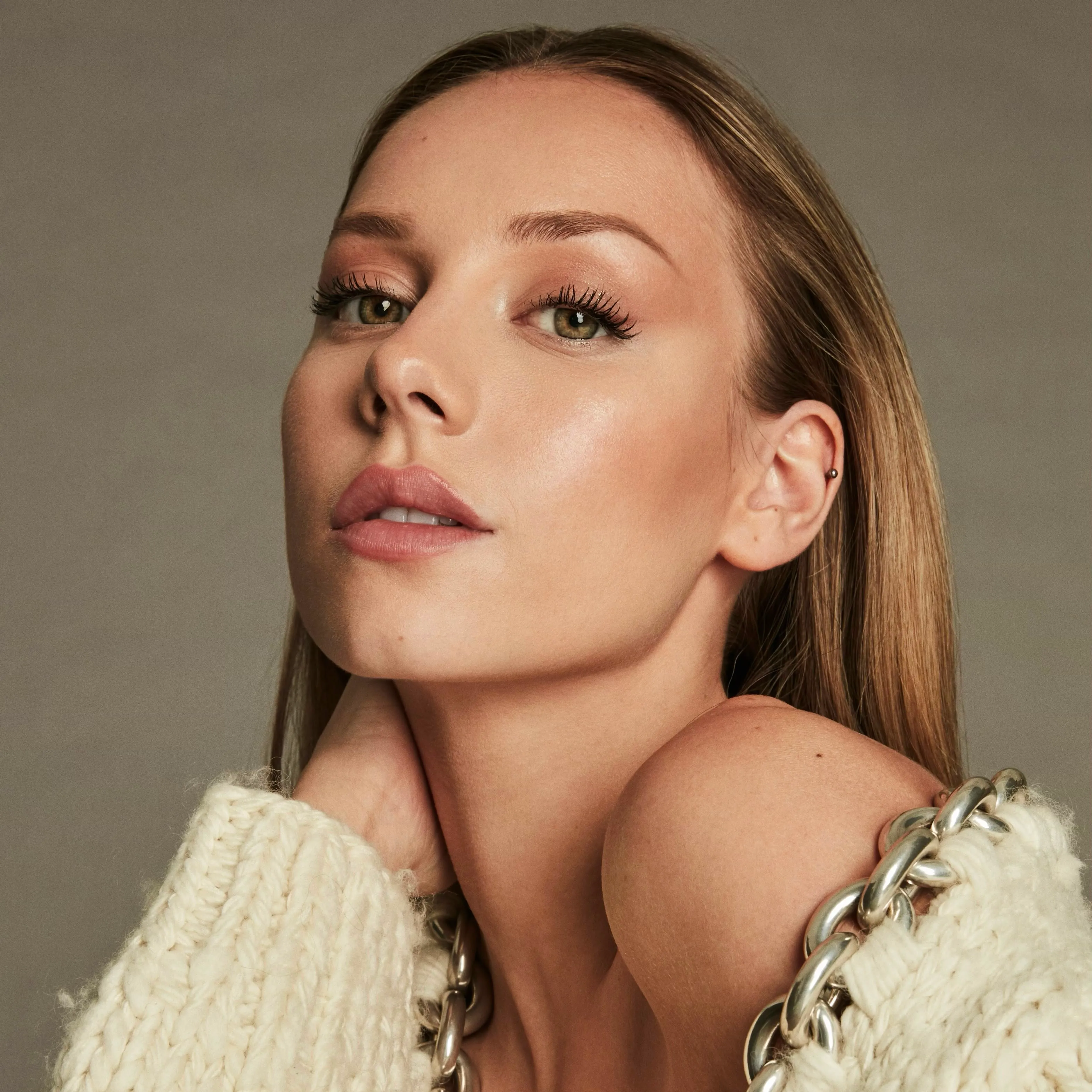 Ester Expósito to Star in ‘Stink Eye’ Feature Debut