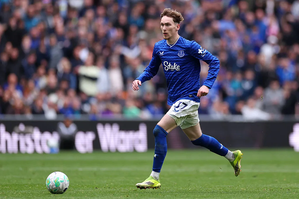 Everton’s James Garner Undergoes Surgery
