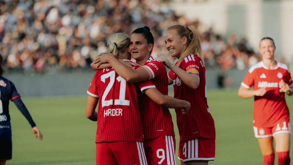 FC Bayern Femenino Gana Partido de Pretemporada en Tokio