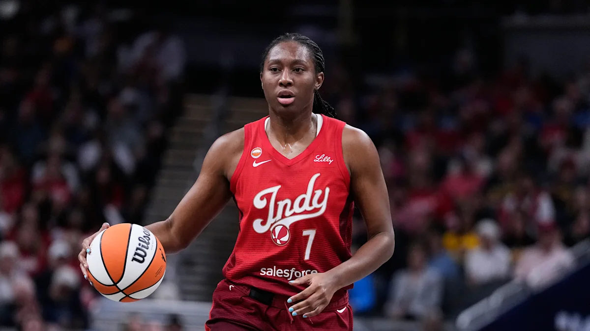 Fever Star Aliyah Boston Exits Game with Apparent Knee Injury
